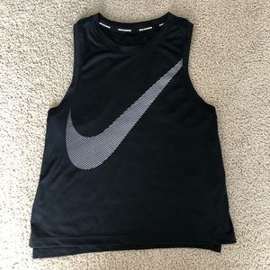 Nike Crop Tank
